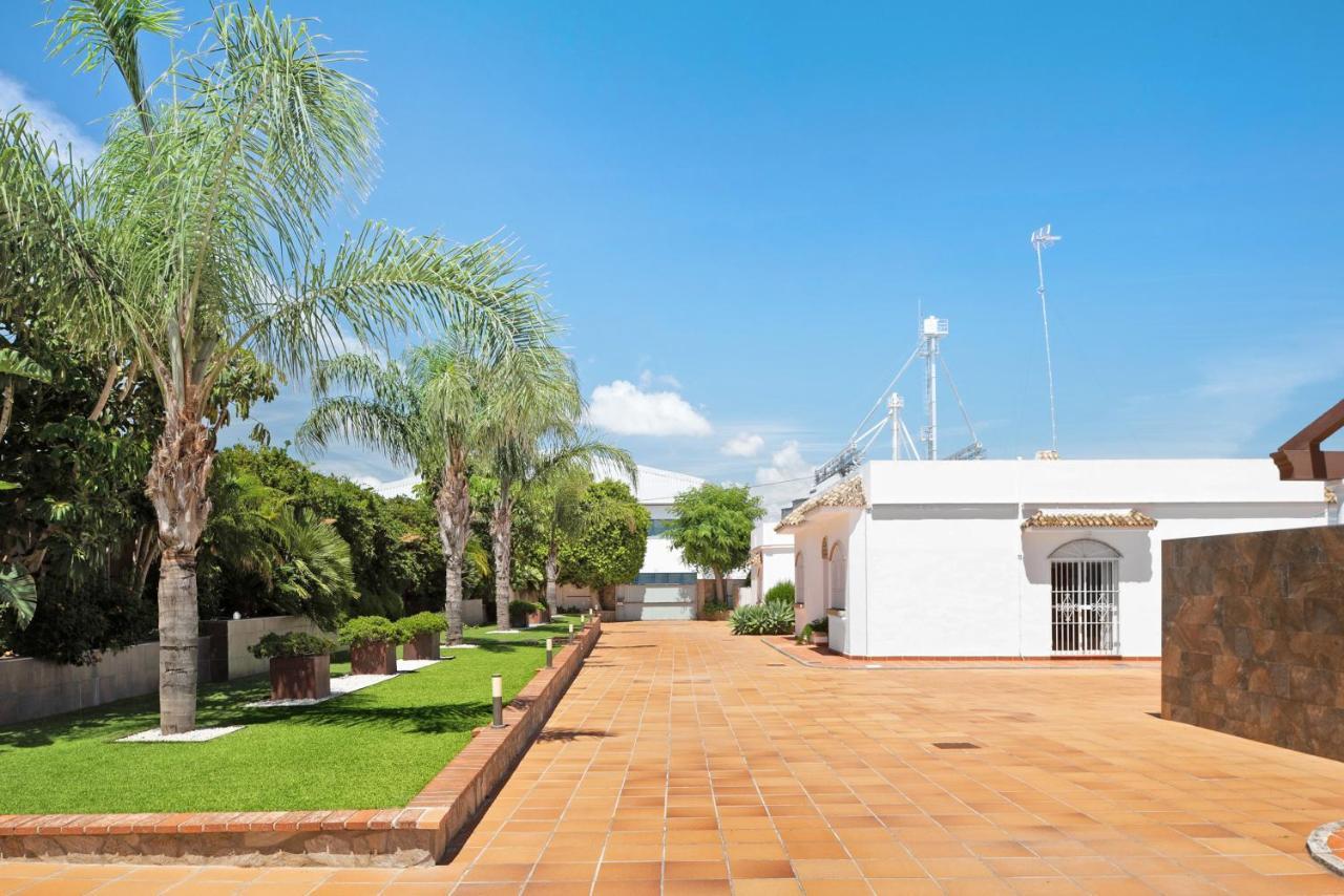 Chalet Fuente3 Piscina Comun Famila Кониль-де-ла-Фронтера Экстерьер фото